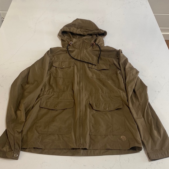 Mountain Hardware rain resistant jacket - Picture 1 of 3